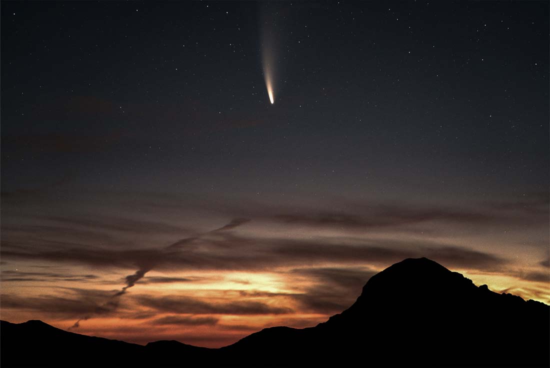 Quick Tips for Photographing Comets