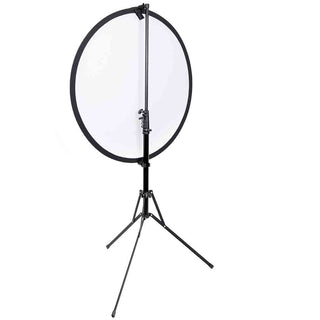 Demonstration of the Promaster 2928 Pop-up Background Reflector Stand