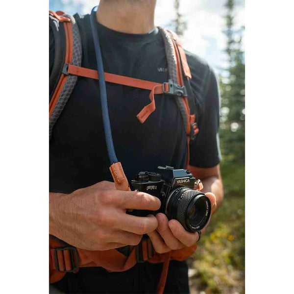 Demonstration of the of the Promaster Rope Strap 47n Indigo 89153