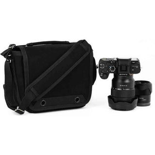 Holds Demonstration of the Think Tank Retrospective 4 V2.0 Shoulder Bag Black