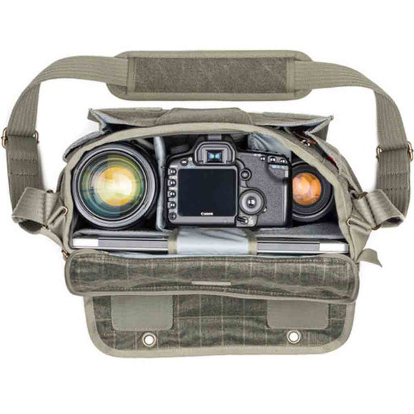 Camera Compartment of the Think Tank Retrospective 7 V2.0 Shoulder Bag Black