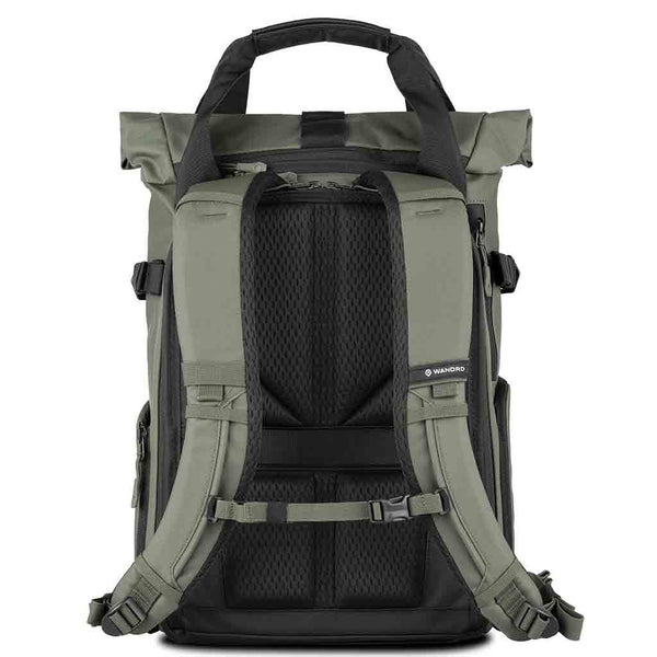 Rear Sid of the WANDRD PRVKE V4 15 Photo Bundle Wasatch Green