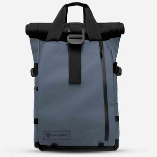 Front Side of the Wandrd Prvke 21 3.0 Aegean Blue