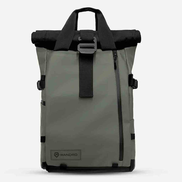 Front Side of the Wandrd Prvke 21 3.0 Wasatch Green