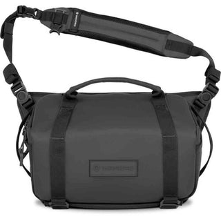 Front Side of the Wandrd Rogue Sling 9L V2 Black
