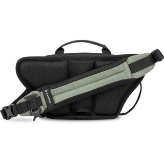 Rear Side of the Wandrd Rogue Sling Bag 4L V2 Wasatch Green