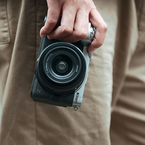 <h4 style="text-align: center;">Full-frame Power</h4> <p style="text-align: center;">24.5MP BSI-CMOS FX-format sensor and EXPEED 7 processing engine unlock high-resolution, high-speed shooting up to 30fps.</p>