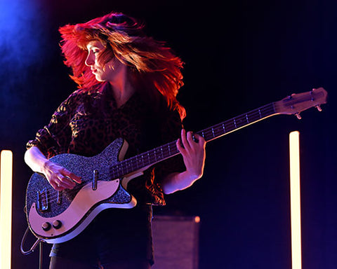 guitarist in low light photographed with Nikon Z5 II