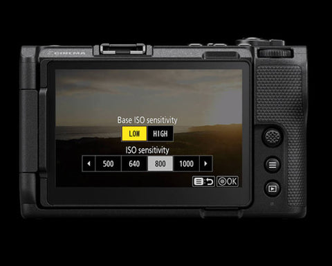 <h4>Dual base ISO.</h4><p> More options for base ISO sensitivity: 800/6400 for both Log3G10 and N-Log.</p><p></p>