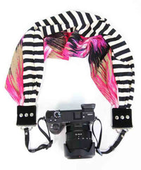 CAPTURING COUTURE POCKET SCARF HEARTBEAT OLIVIA