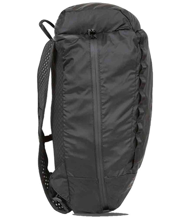 WANDRD VEER 18L BLACK BACKPACK